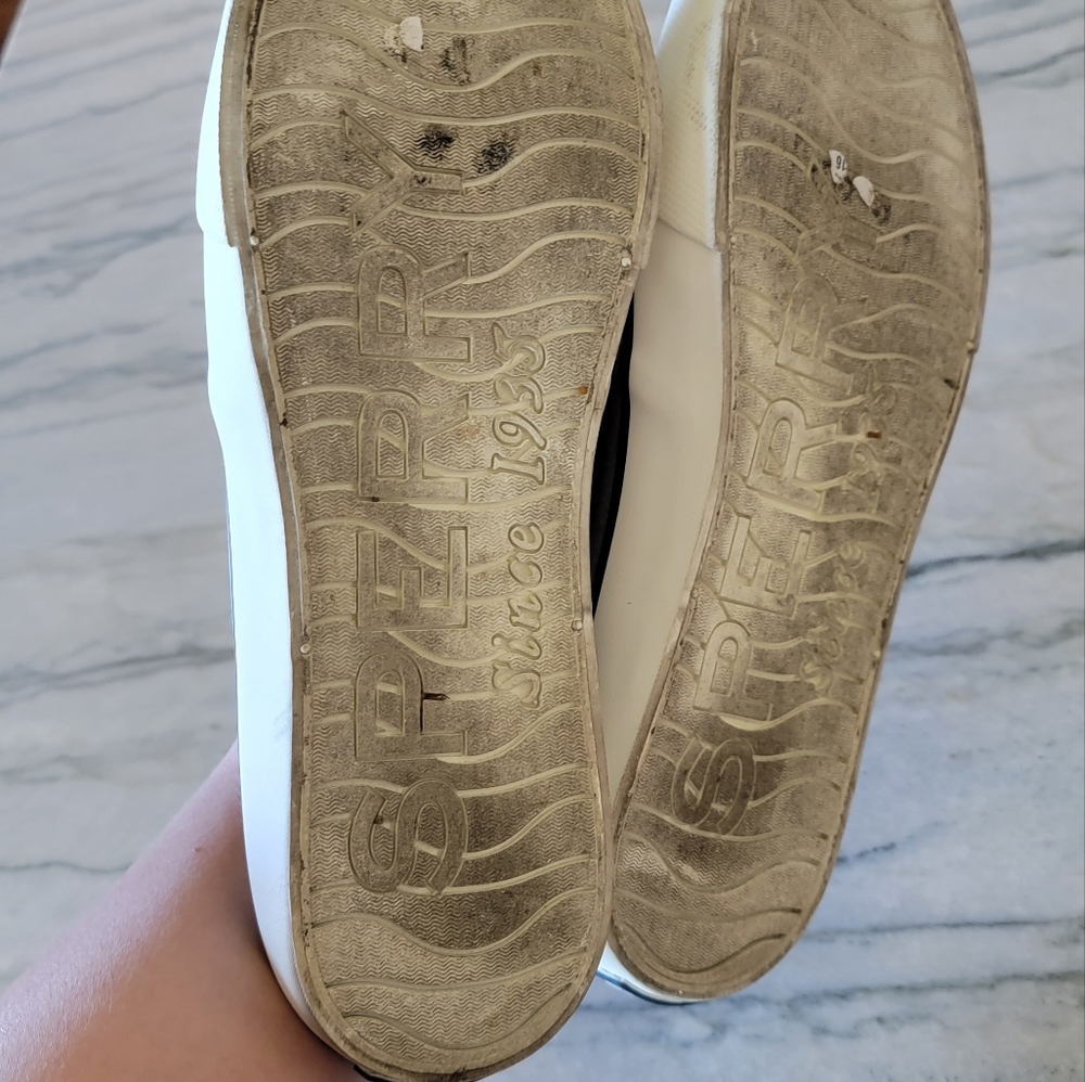 Sperry Slides - image 6